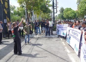 Forum Rembug Masyarakat Jombang Nyatakan Sikap Dukung Polri di Bawah Presiden