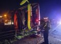 Kecelakaan Bus Restu di Tol Jombang-Mojokerto Diduga Berawal dari Pecah Ban