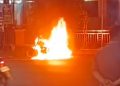 Motor Pedagang Tahu Tek di Mojowarno Jombang Terbakar, Diduga Akibat Korsleting Kelistrikan