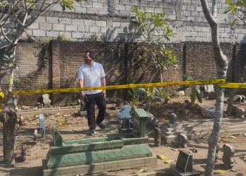 Dugaan Penganiayaan di Balik Kematian Remaja di Kos Jogoroto Jombang, Polisi Lakukan Bongkar Makam